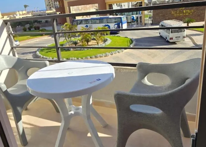 Tiba Golden Blue Oasis شقة الغردقة